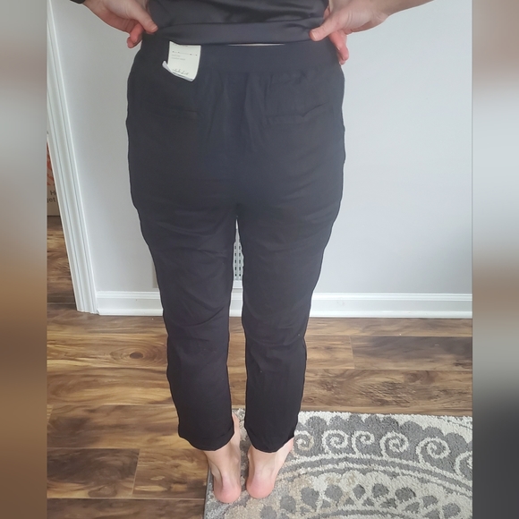 STYLE & CO BLACK PULL ON CUFFED UTILITY PANTS WITH DRAWSTRING SIZE 6 - Picture 2 of 12